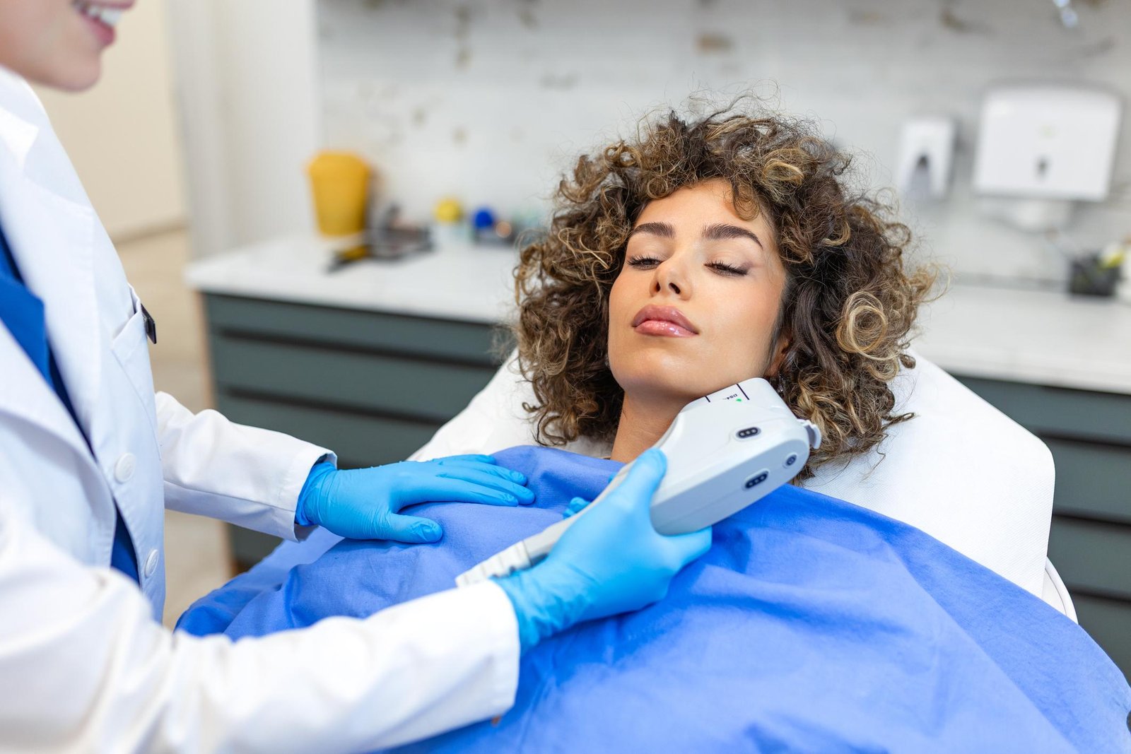 Hifu 7D Lift treatment at A.I. Skin Revolution BGC